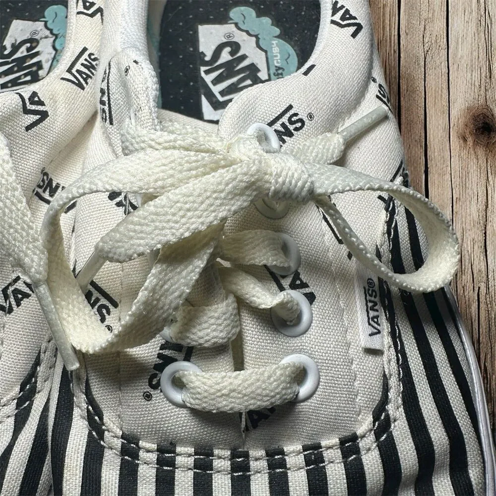 Vans ComfyCush Black Marshmallow Sneakers‎ Mens 8.5